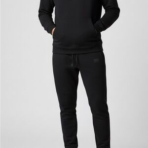 Nike Men's Classic Black Joggers